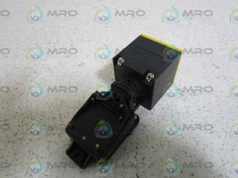 TURCK  Ni35-CP40-VP4X2 AS IS