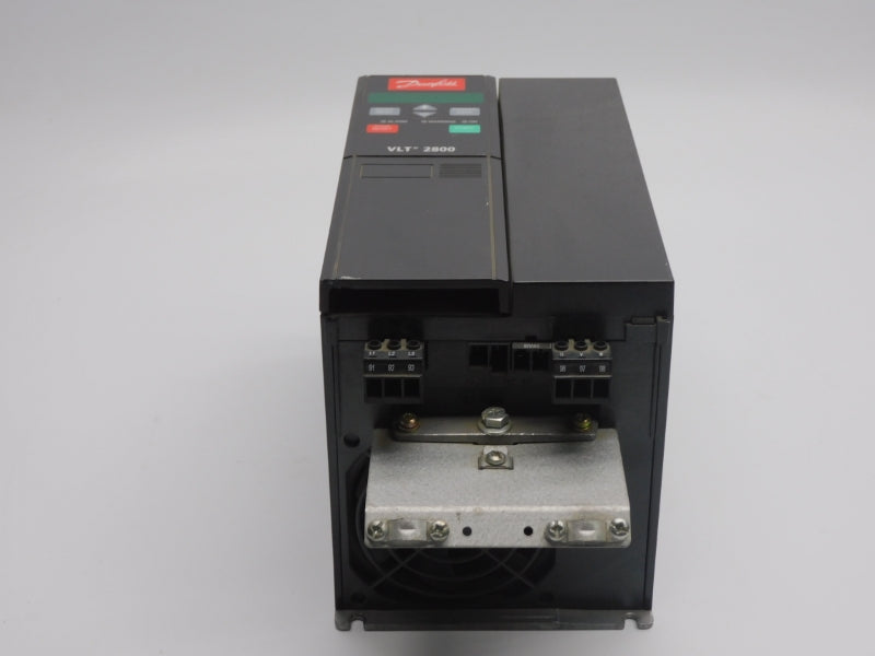 DANFOSS VLT2855PT4B20STR1DBF00A00 195N1087 380-480V 10.6A (AS PICTURED) UNMP