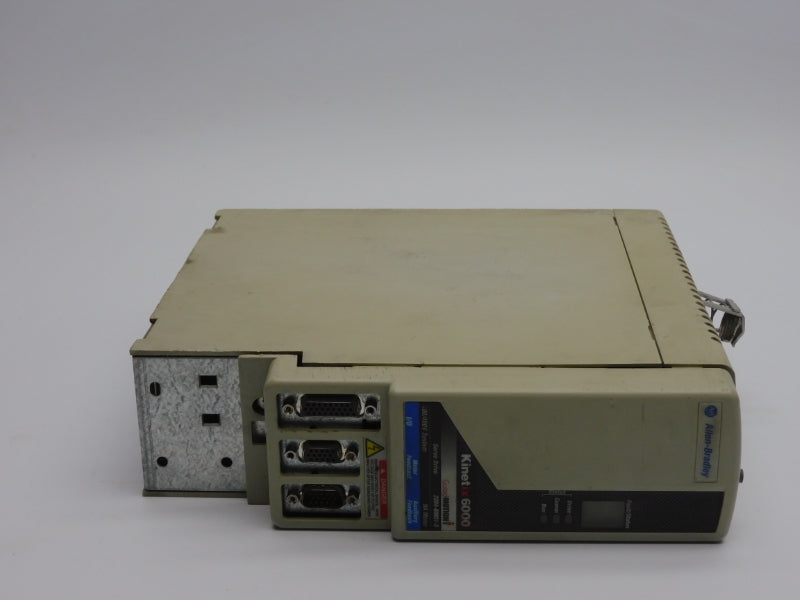 ALLEN BRADLEY 2094-BM01-S SER. A F/W V1.89 650VDC 8A (AS PICTURED) UNMP