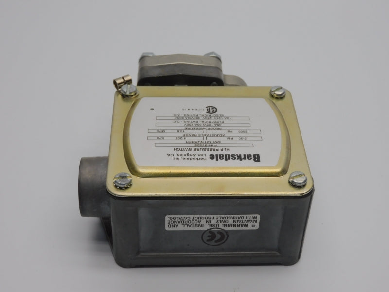 BARKSDALE P1H-B30SS 600V 10A .5-30PSI NSNP