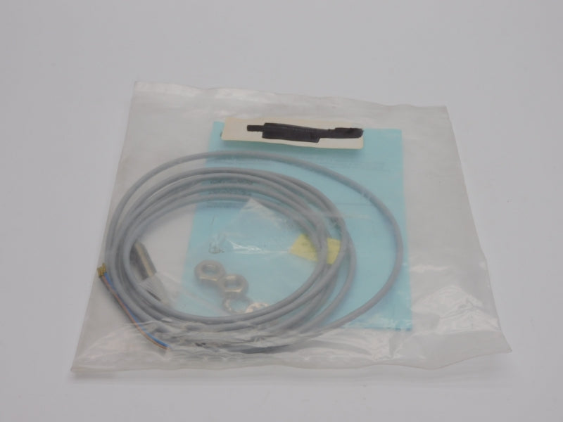CONTRINEX DW-AD-713-M8 10-30VDC NSMP