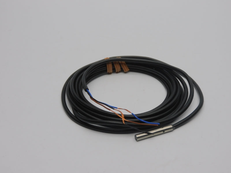OMRON E2E-C04S12-WC-C1 10-30VDC NSNP