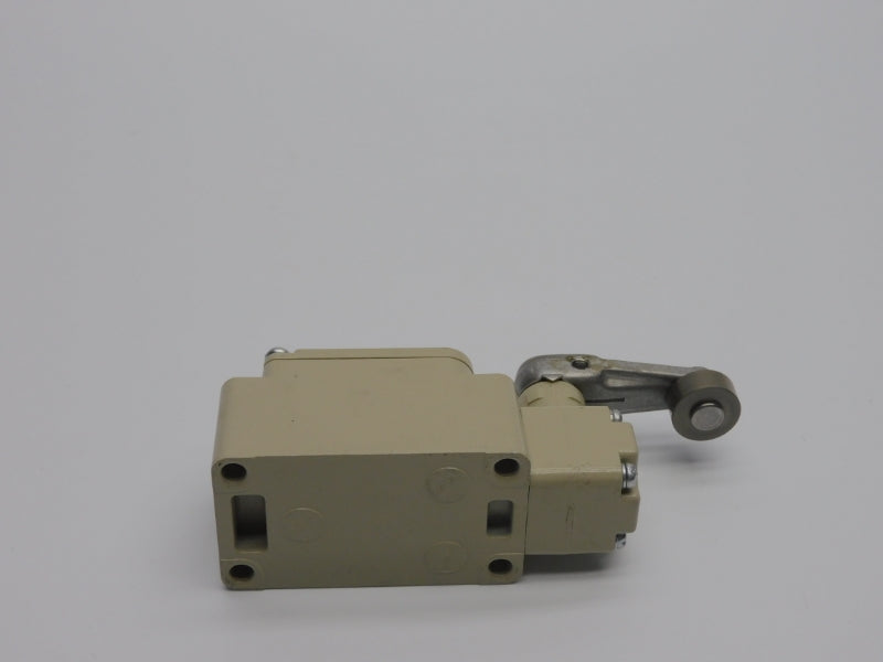 AZBIL 1LS1-J 480VAC 10A NSNP