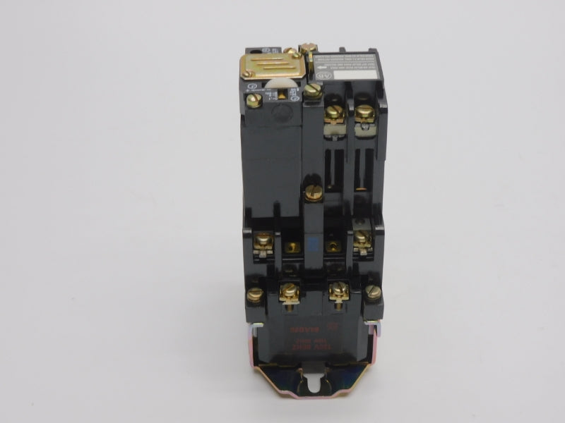 ALLEN BRADLEY 700-NT200A1 SER. C 110/120V 5A NSNP