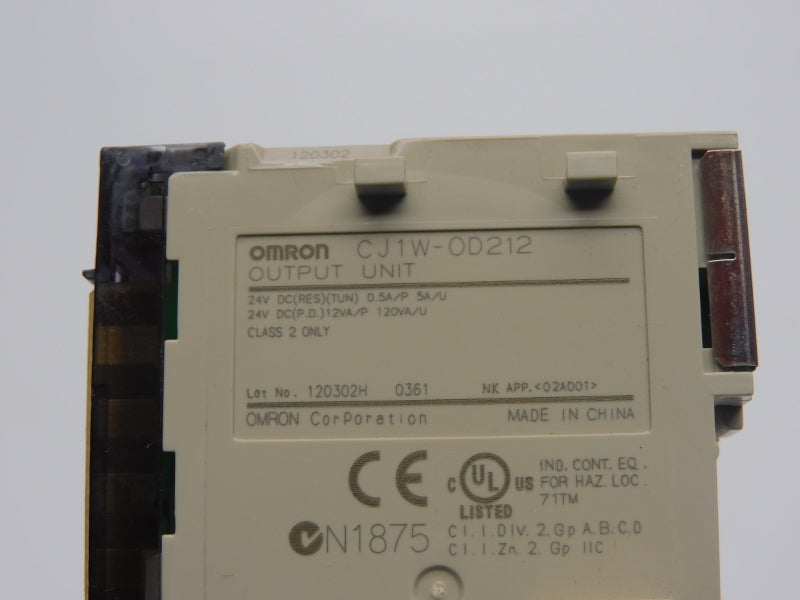 OMRON CJ1W-OD212 24VDC 5A (NO TERMINAL) UNMP