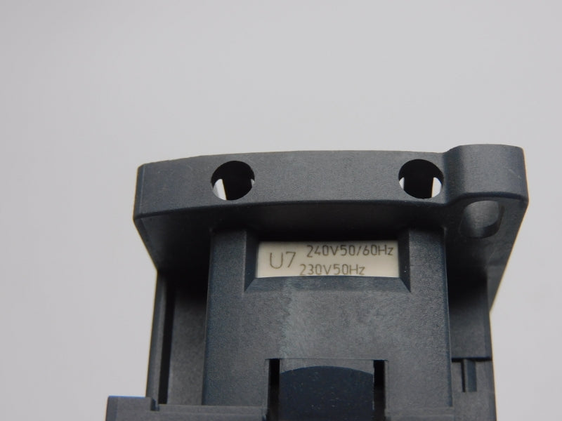 SCHNEIDER ELECTRIC LC1D32U7 230/240V NSNP