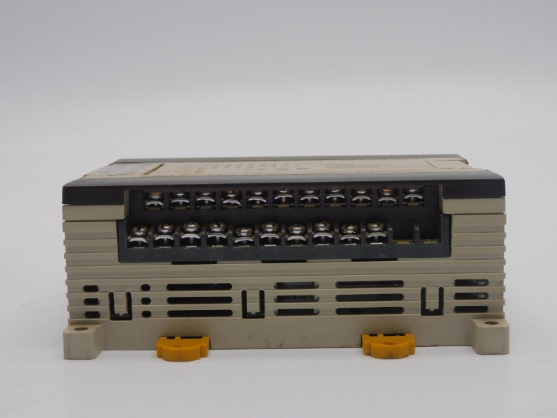 OMRON CPM1A-30CDR-D-V1 24VDC UNMP