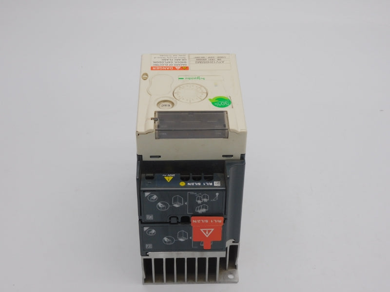 SCHNEIDER ELECTRIC ATV12H055M2 VER. 1.4 200-240V NSNP