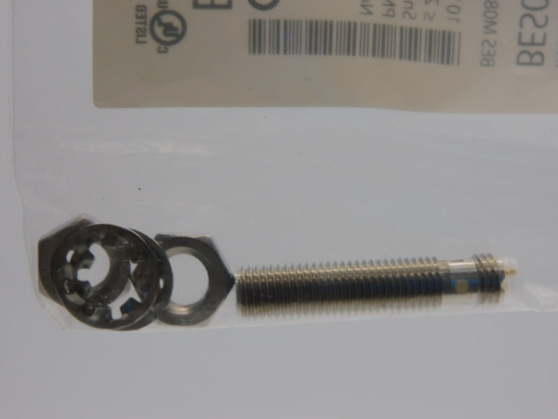 BALLUFF BESM08EE-PSC15B-S49G-003 BES00CJ 10-30VDC NSMP
