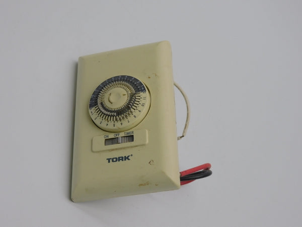 TORK 701AA 120VAC 20A 24H NSNP