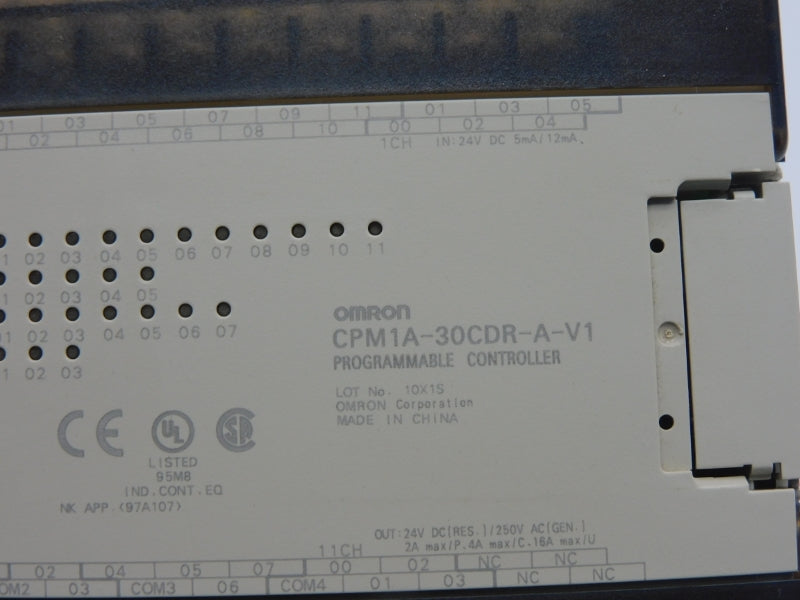OMRON CPM1A-30CDR-A-V1 24VDC 2A NSNP