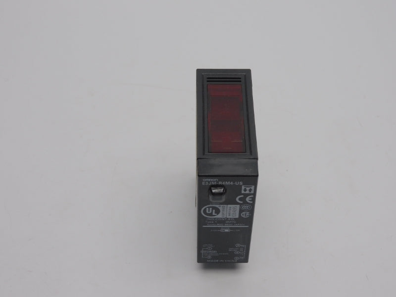 OMRON E3JM-R4M4-US 12-240VDC 3A NSMP