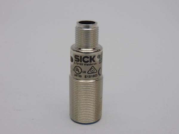 SICK UM18-21812A211 6048402 10-30VDC NSMP