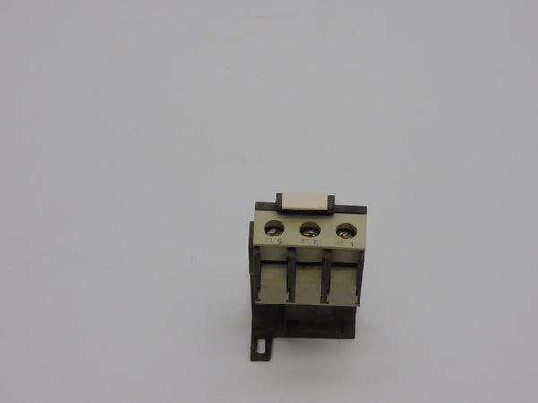 TELEMECANIQUE LA7-D1064 UNMP