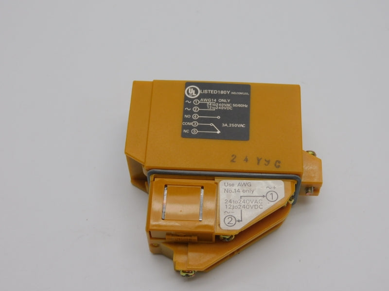 OMRON E3A2-R3M4 12-240VDC 3A (AS IS) UNMP