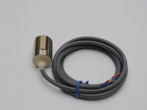 OMRON E2A-M30KS15-WP-C2 12-24VDC NSNP