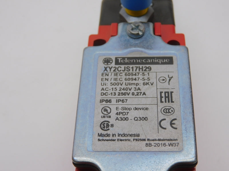 TELEMECANIQUE XY2CJS17H29 250V 3A NSMP