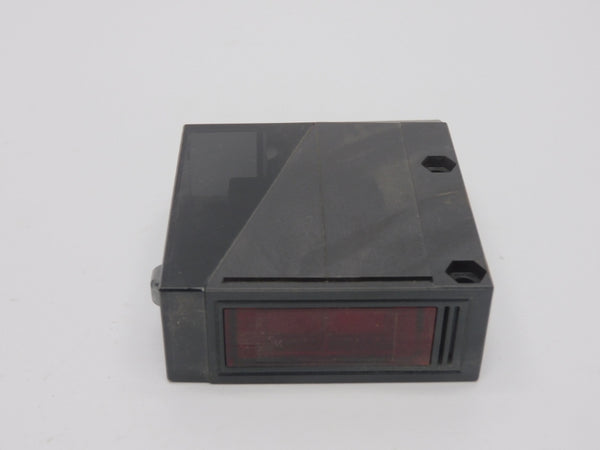 OMRON E3JM-R4M4-US 12-240VDC 3A NSMP