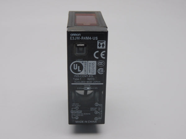 OMRON E3JM-R4M4-US 12-240VDC 3A NSMP