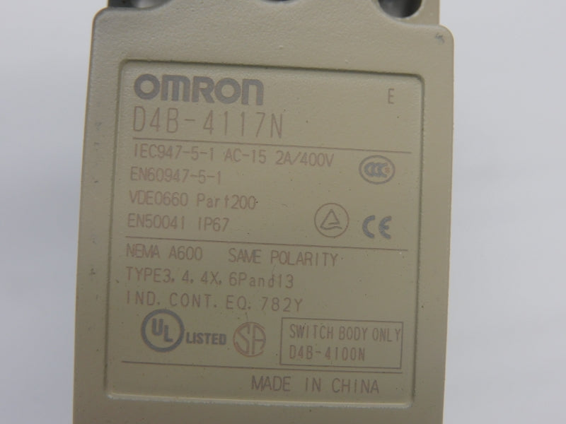 OMRON D4B-4117N 400V 2A NSMP