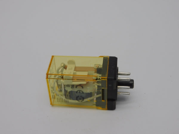 IDEC RR2P-U 120VAC 10A NSNP