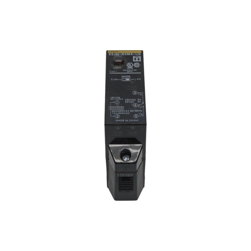 OMRON E3JM-R4M4-US 12-240VDC 3A UNMP