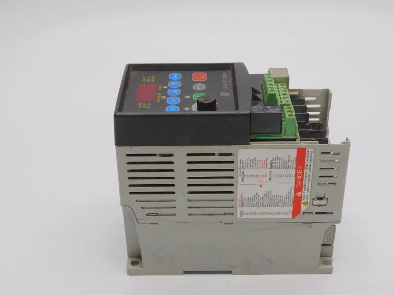 ALLEN BRADLEY 22A-D2P3N104 SER. A F/W 4.02 342-528V 3.2A (AS IS) UNMP
