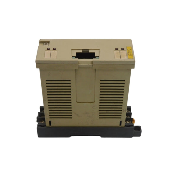 OMRON 3G2A3-OA221 250VAC 2A (AS PICTURED) UNMP