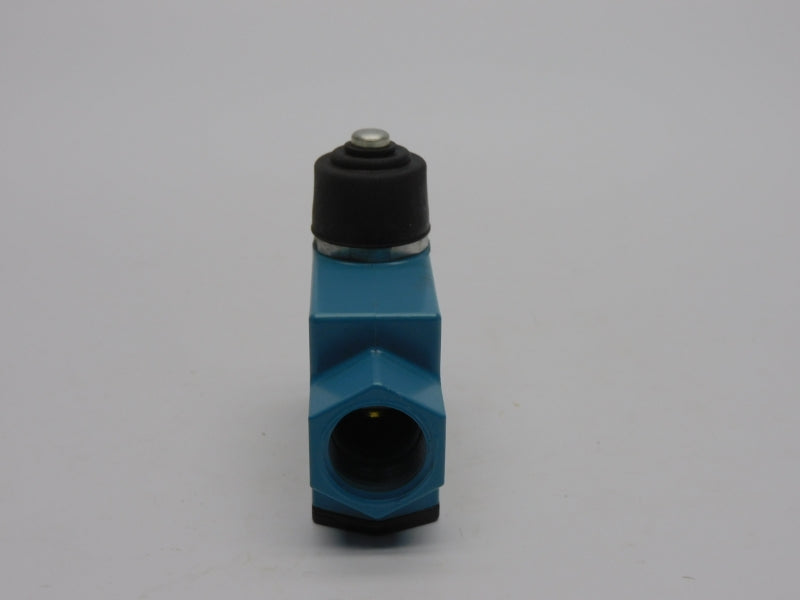 MICRO SWITCH BZE6-2RN194 600VAC 15A NSNP