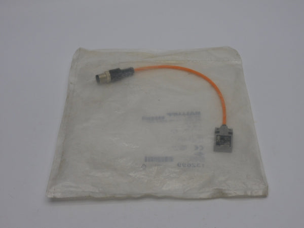 BALLUFF BESR01ZC-PSC50B-BX00.2-GS04-V BES01W6 10-30VDC NSMP