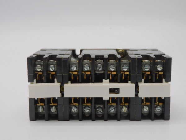 GENERAL ELECTRIC CR120A08002AA SER. A 115V 10A NSNP