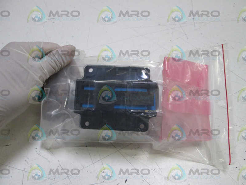 BENTLY NEVADA 18745-03 PROXIMITY SWITCH  ORIGINAL PACKAGE