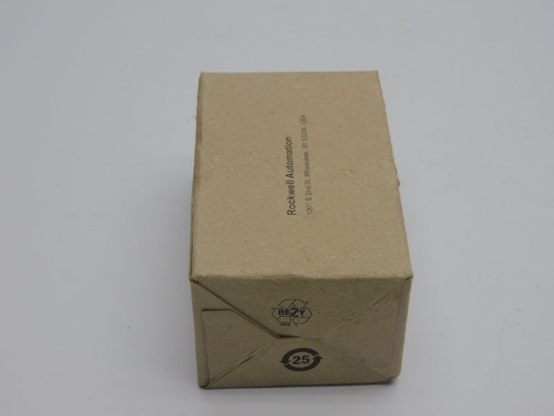 ALLEN BRADLEY 1794-OA16 SER. A VER. 08 120VAC DATE: 2021 NSFS