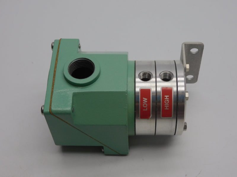 SOLON 2PSW1D2 480VAC 15A 10-50PSI NSNP