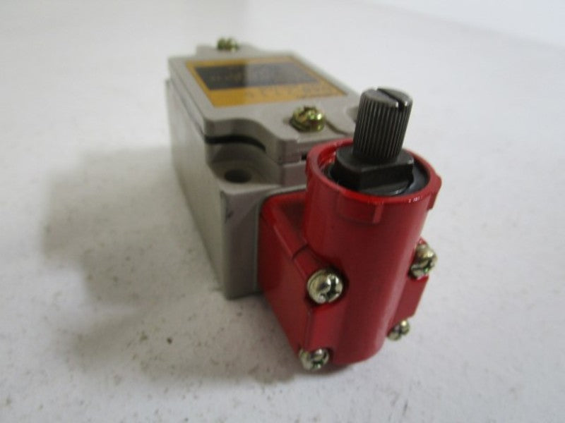 OMRON D4B-2115 UNMP