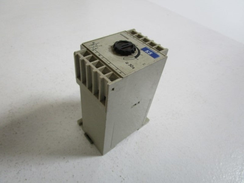 SIEMENS 7PV1230-1GG 0-30SEC UNMP