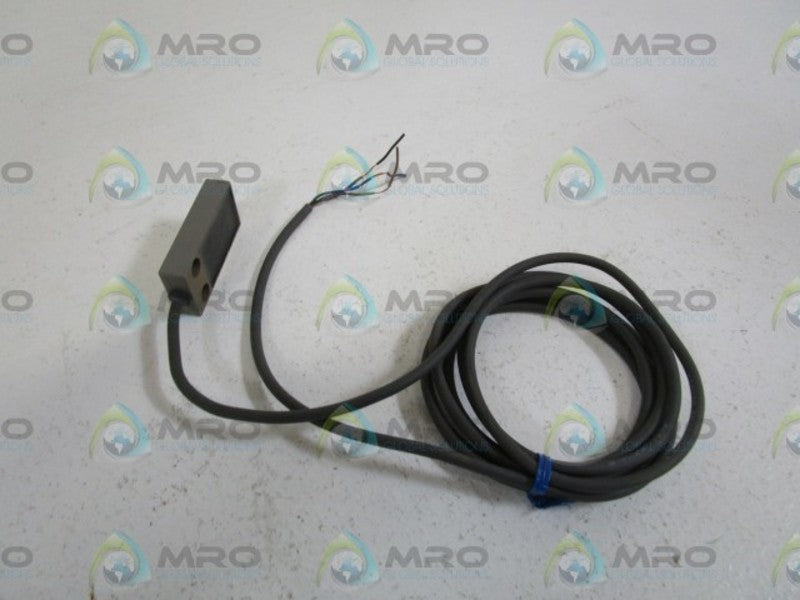 OMRON TL-W5E1 UNMP