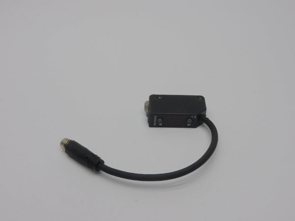 KEYENCE PZ-V32P 12-24VDC NSMP