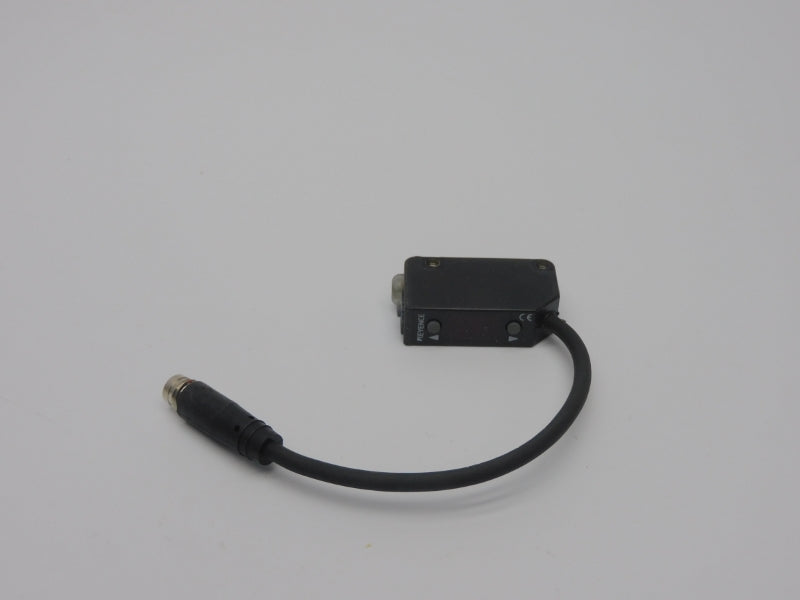 KEYENCE PZ-V32P 12-24VDC NSMP