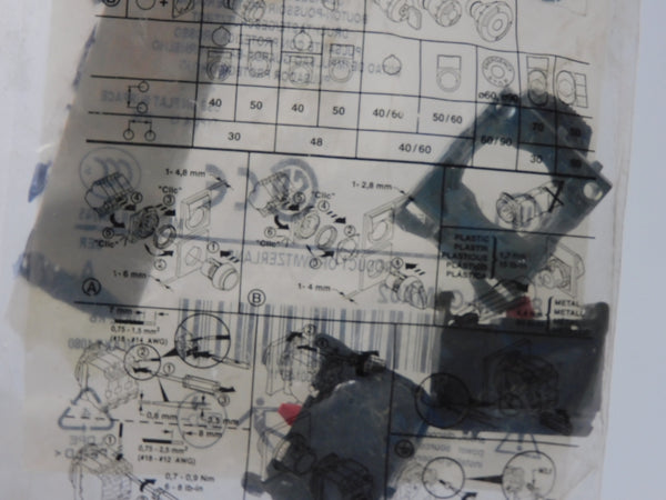 ALLEN BRADLEY 800FM-G4MX02 SER. A NSMP