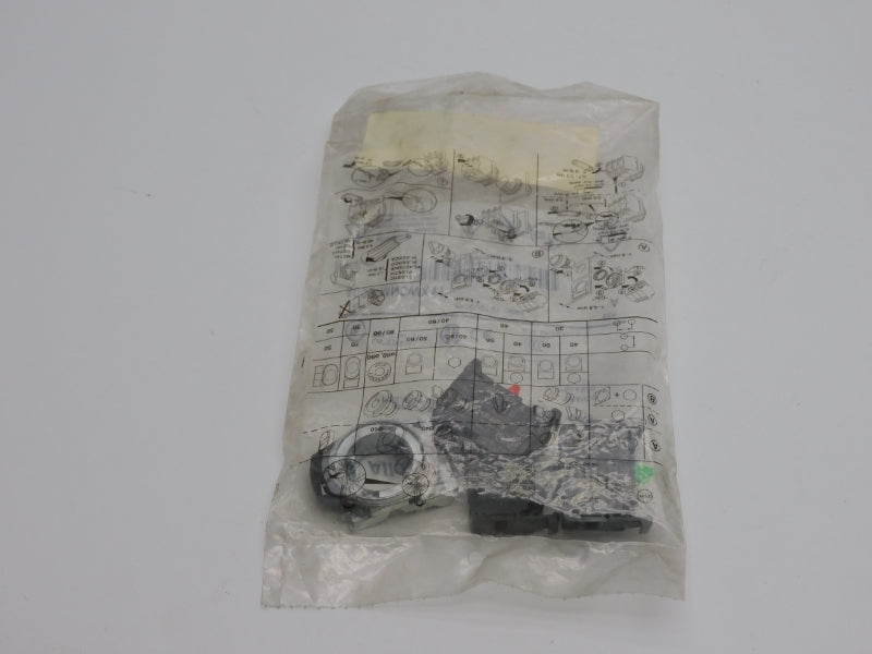 ALLEN BRADLEY 800F-MN3WX11 SER. A NSMP