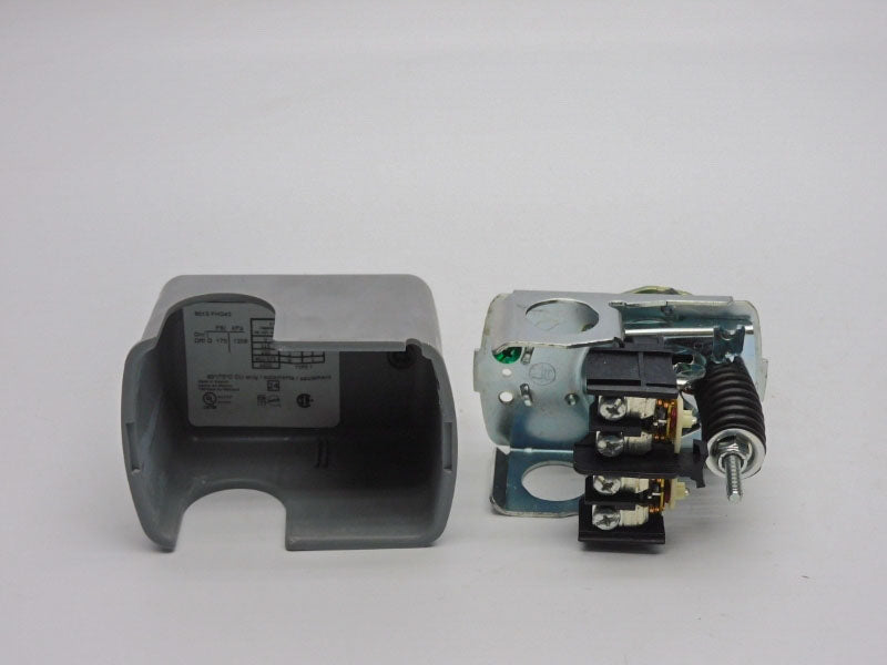 SQUARE D 9013FHG42J59 SER. C 575V 175PSI NSMP