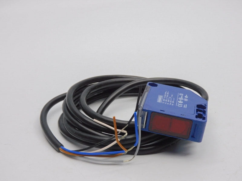 TELEMECANIQUE XUK9ARCNL2 24-240V 3A NSMP
