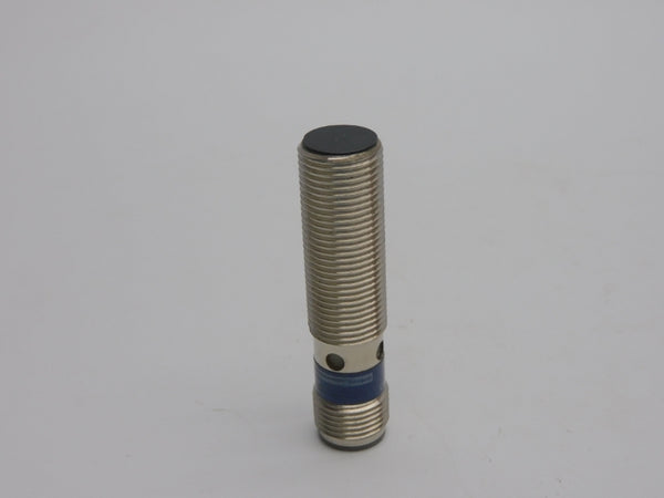 TELEMECANIQUE XS512B1PBM12 12-24V NSNP