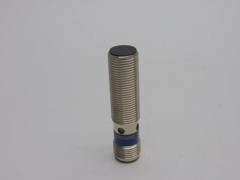 TELEMECANIQUE XS512B1PBM12 12-24V NSNP