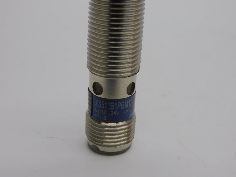 TELEMECANIQUE XS512B1PBM12 12-24V NSNP