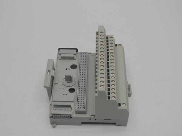 ALLEN BRADLEY 1794-TB2 SER. A 125V 10A NSMP