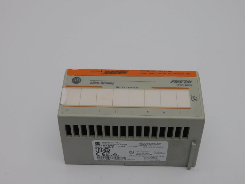 ALLEN BRADLEY 1794-OW8 SER. A 5-30VDC 2A NSNP