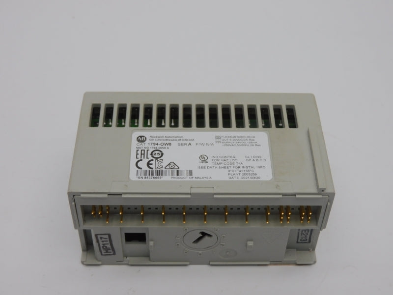 ALLEN BRADLEY 1794-OW8 SER. A 5-30VDC 2A NSNP