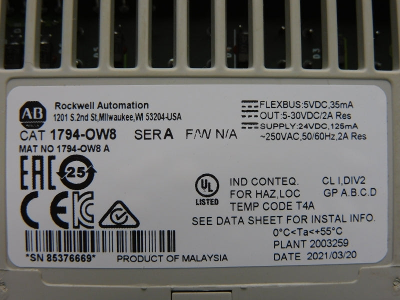 ALLEN BRADLEY 1794-OW8 SER. A 5-30VDC 2A NSNP